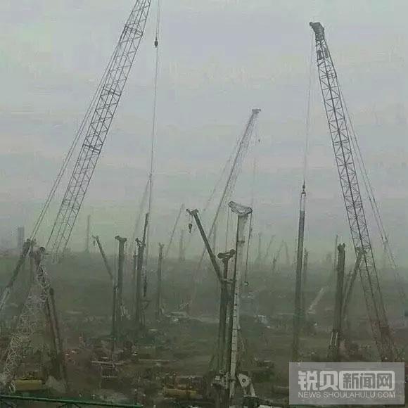 北京新机场建设现场 起重工具竟是它