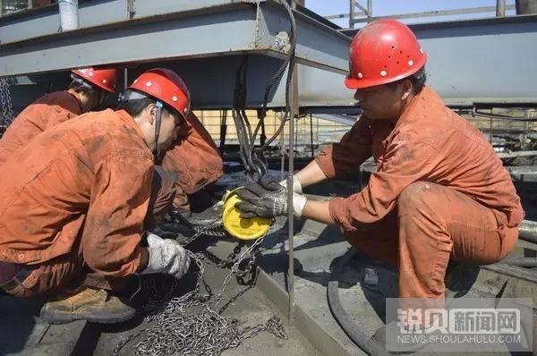 头顶烈日，脚下高温 镍车间浓密机故障检修