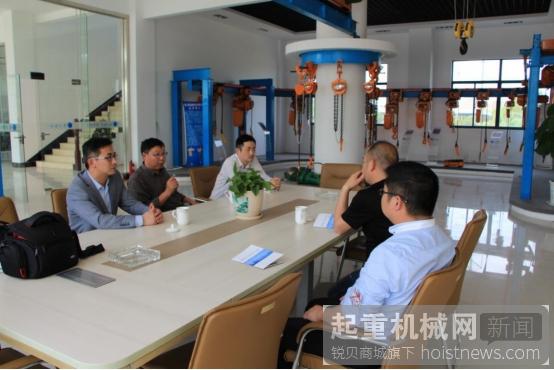 淮阴工学院机材学院赴江苏佳力探讨了新品合作开发